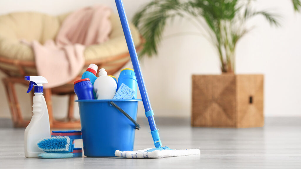 10 Must Have Cleaning Supplies from Covenant Cleaning Orlando